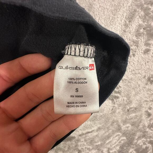 Quiksilver Black Golden Hours Skeleton Surfing Print Surf Graphic T-shirt S - Picture 4 of 6